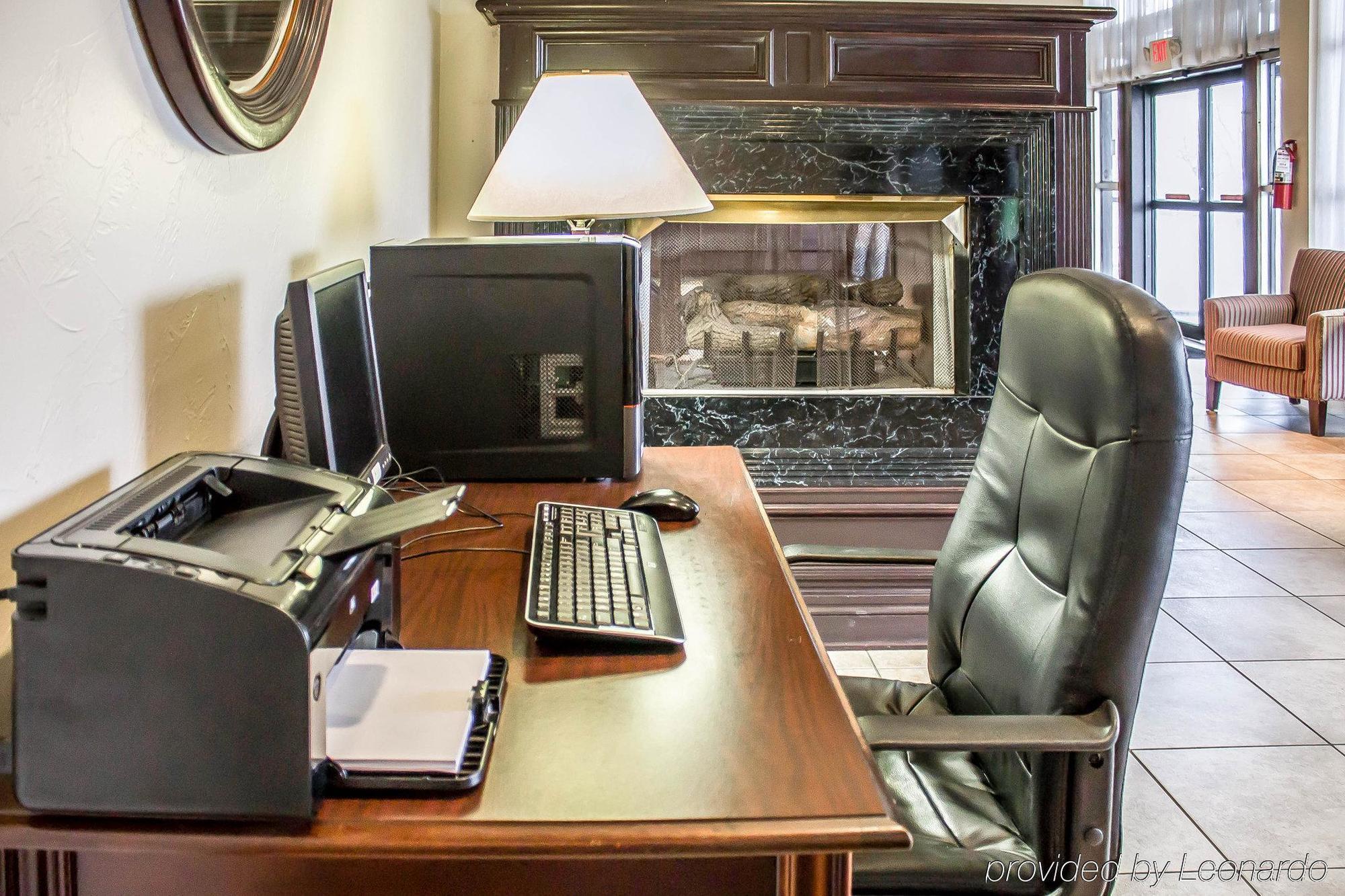 Quality Inn & Conference Center Akron Luaran gambar