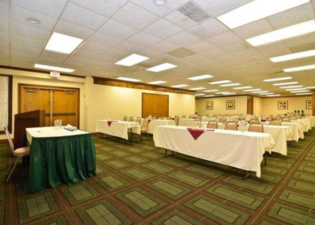 Quality Inn & Conference Center Akron Luaran gambar